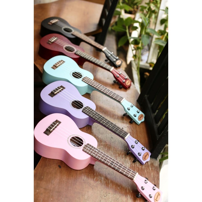 Ukulele - Gitar Ukulele Soprano Mandalika Original Good Quality
