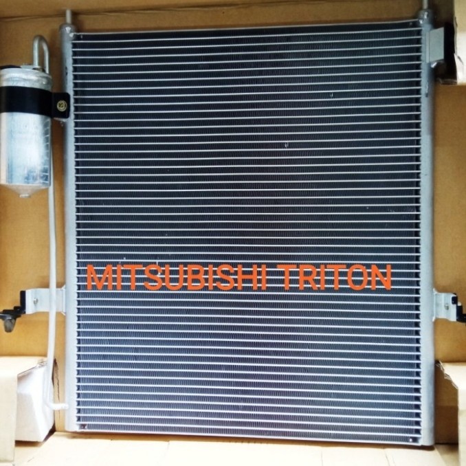 Kondensor Condensor AC Mobil Mitsubishi Triton Lama Asli Denso CG Ori star