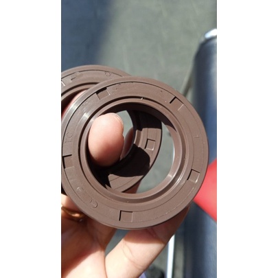 Cod Oil Seal Tc 32*48*8 Viton Tc 32 48 8 Vitton Tc 32X38X8 Double Lips Kode Hm233