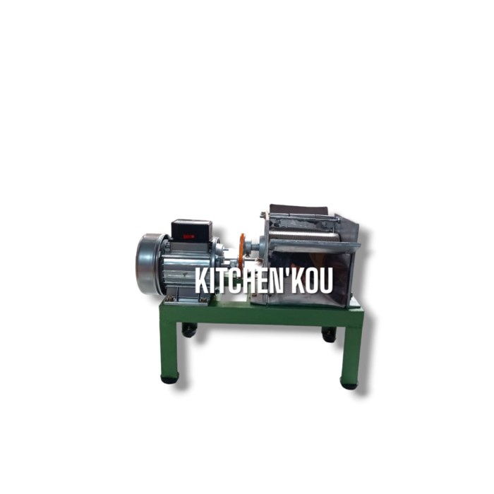 Mesin Parut Kelapa Listrik / Mesin Parut Kelapa Duduk / Parutan Ucf