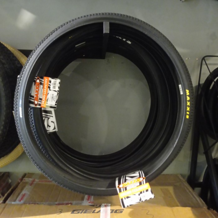 Promo Ban Sepeda Maxxis Pace 27.5 X 1.75 Import