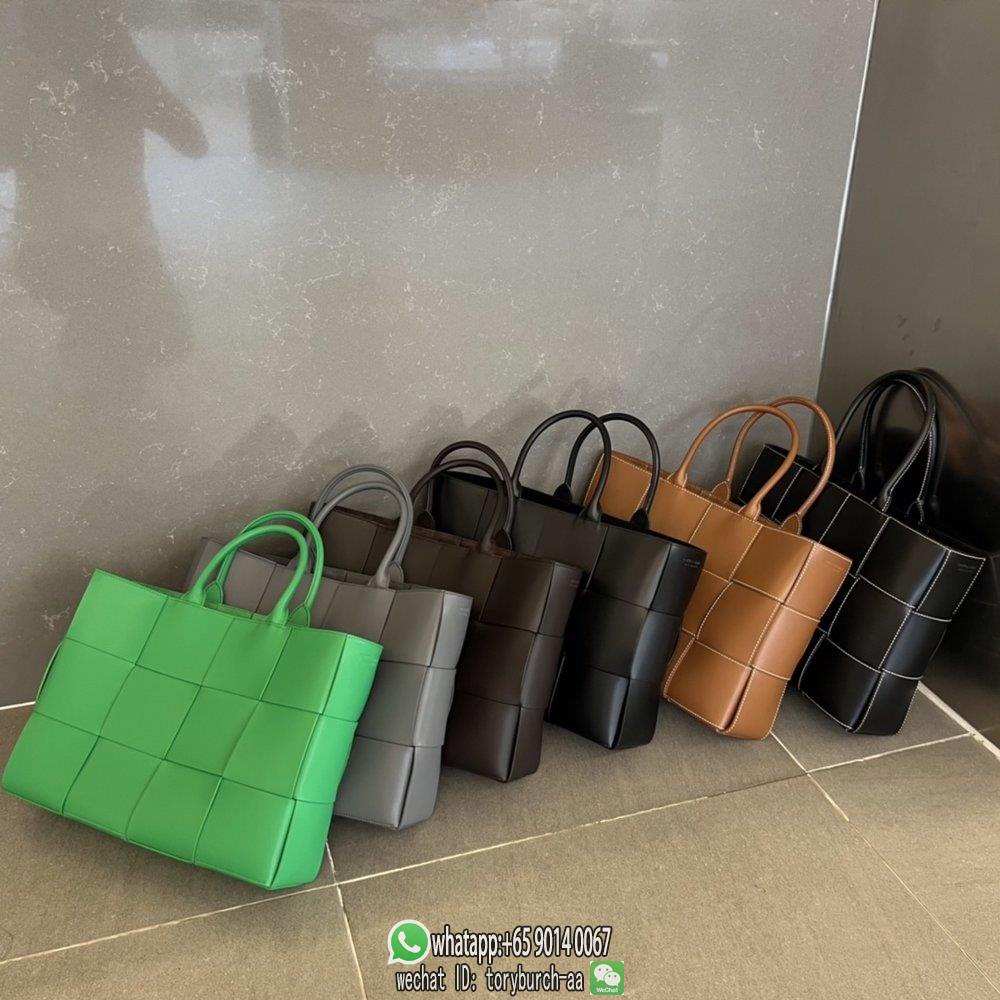 four grids BV medium Arco shopper handbag outdoor travel carryall luggage laptop document handbag