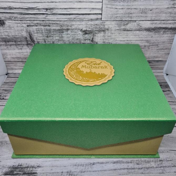 

Box kotak Kue MD 22x22x8cm + gambar / Hamper Natal Imlek Idul Fitri