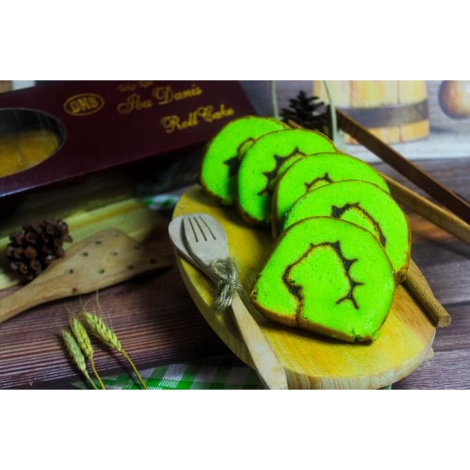 

Bolu Gulung Pandan Nanas / Kue Roll Tart Untuk Arisan Lebaran Natal Original