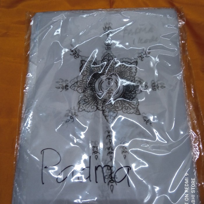 

langsung order saja] ulap ulap Kain bendera ider padma