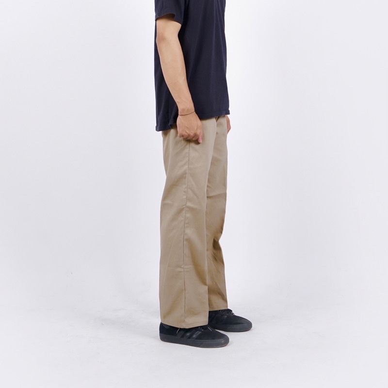 [LIMITED] BEST PRODUCT Selfless - Celana Chino Standar Reguler Straight Fit Panjang Pria Celana