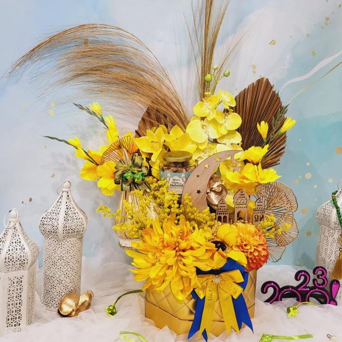 

Terlarisss - Paket Dekorasi Lebaran Idul Fitri Hampers Parcel Hadiah Kue Kering 010 - Langsung Kirim