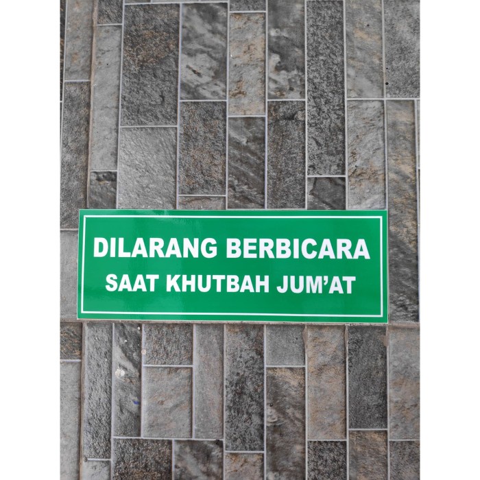 

Terlaris - Stiker Vinyl Dilarang Berbicara Saat Khutbah Himbauan Masjid Musholla