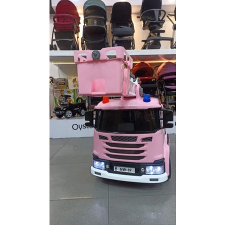 Mainan Mobil Aki Anak Crine Nuwa Nw 19.4x4