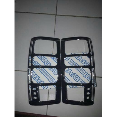 garnis lampu belakang kijang super (lis lampu kijang super)