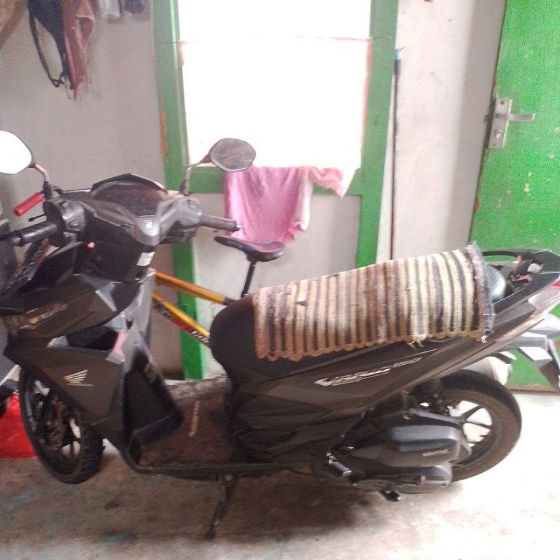 motor Vario 150 cc