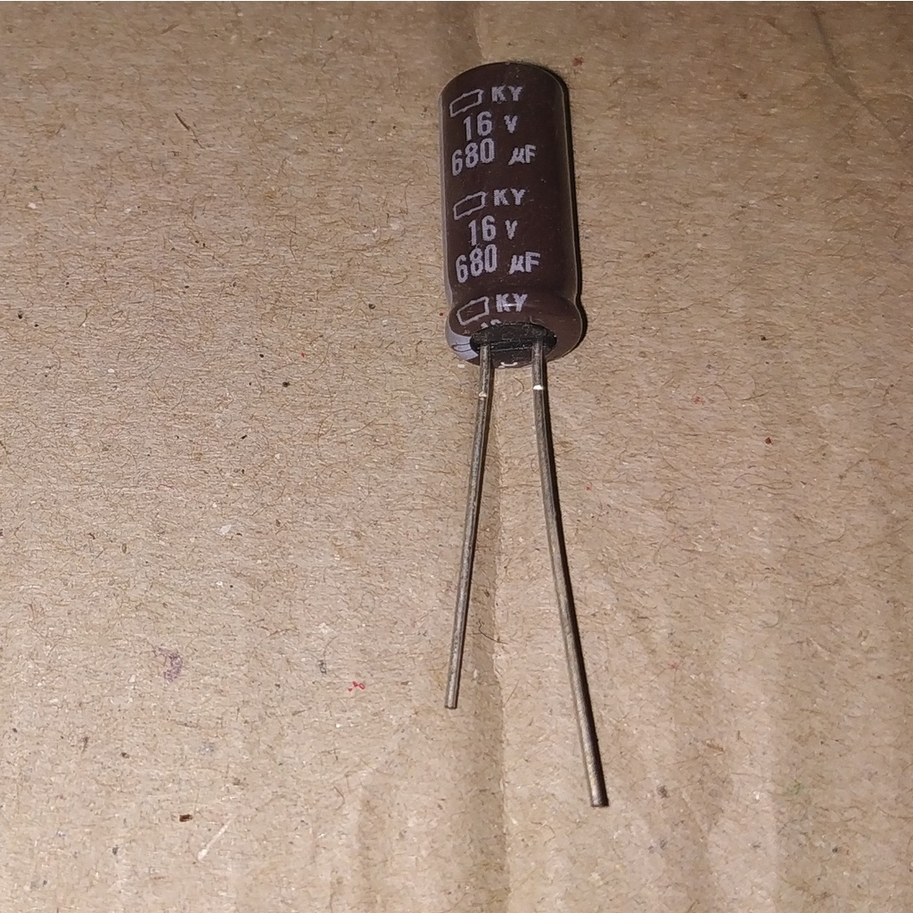 C Elco Elko 680uF 16V 680 uF 16 V