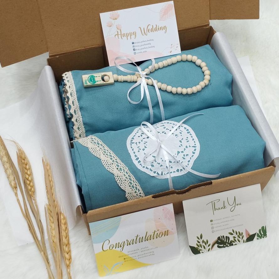 

PREMIUM Mukena Hampers kado mukena dewasa/Hampers lebaran/Giftbox birthday/graduation/kado pernikahan bahan hygate Kualitas no 1