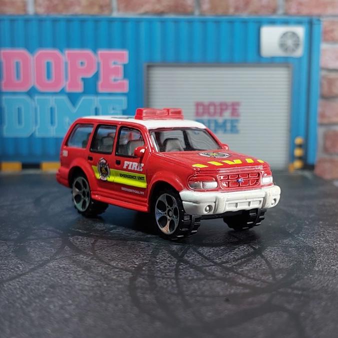 Realtoy Ford Explorer Fire Emergency Unit Loose