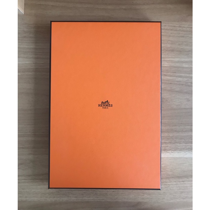 Hariya Kotak Box Hermes Original Authentic (19,5 X 29,5 X 2,5)