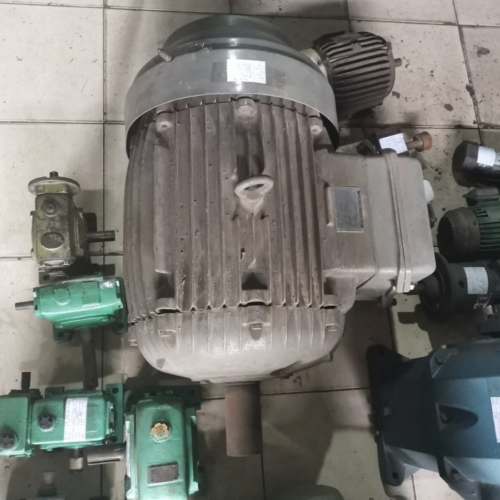 Dinamo Electro Motor 100 HP 3 Phase TATUNG 1460 RPM 75 KW Original