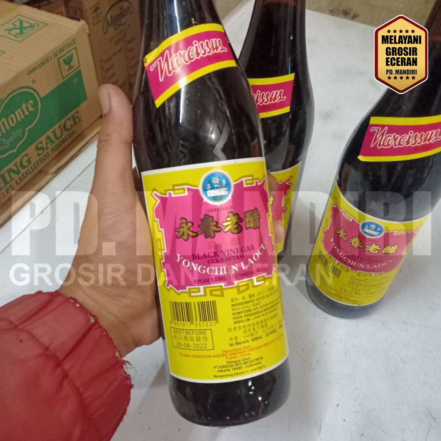 

Narcissus Bla Vinegar Cuka Hitam 640 Ml Yong Chun Lao Cu