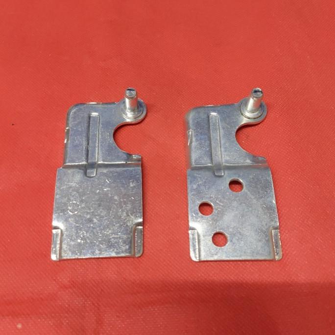 Engsel pintu kulkas original Sharp set cod