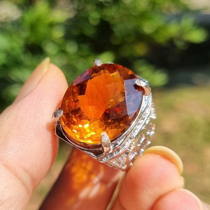 [Baru] Batu Citrine Madeira Super Kristal Terbatas