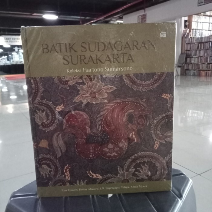 [COD] Buku Original - Batik Sudagaran Surakarta Koleksi Hartono Sumarsono Diskon