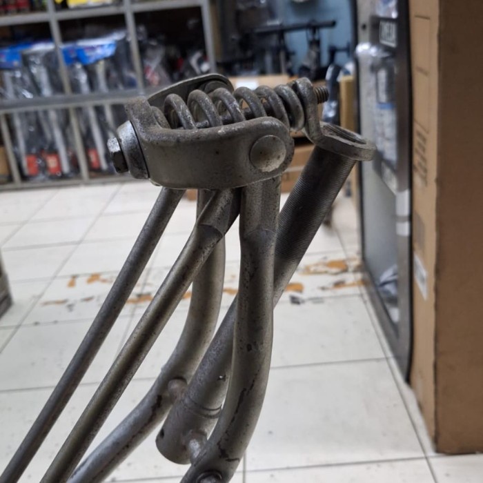[Baru] Springer Fork Lowrider 26 Jy Taiwan Original Rekonstruksi Diskon