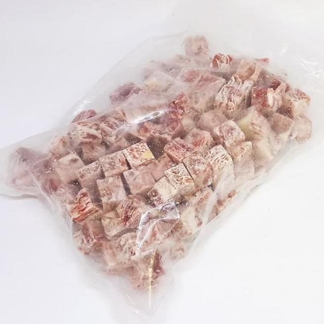 

Miliki Saikoro Wagyu Beef Meltic Cube Steak / Daging Sapi Wagyu Frozen Inyongstore25