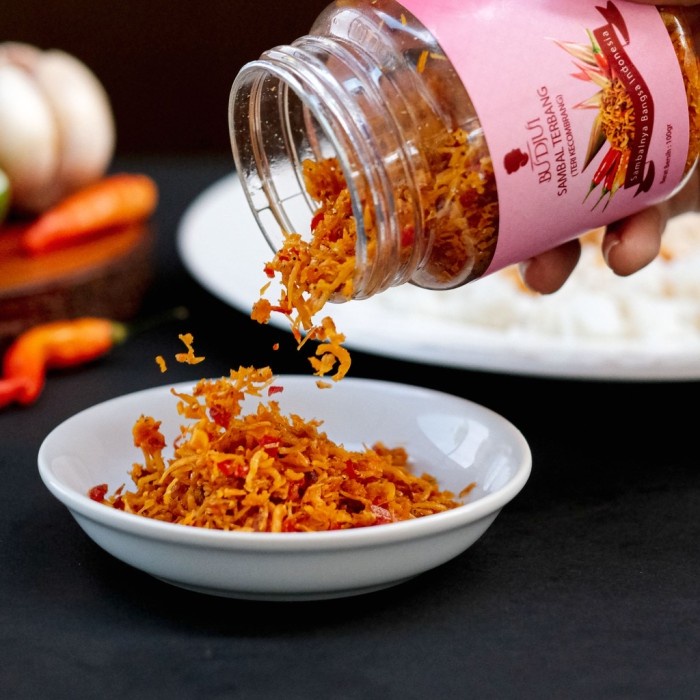 

Sambal Bu Djui - Crispy Terbang / Teri Kecombrang