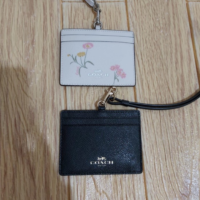 

✨Ready Coach Ld Lanyard Black Limited