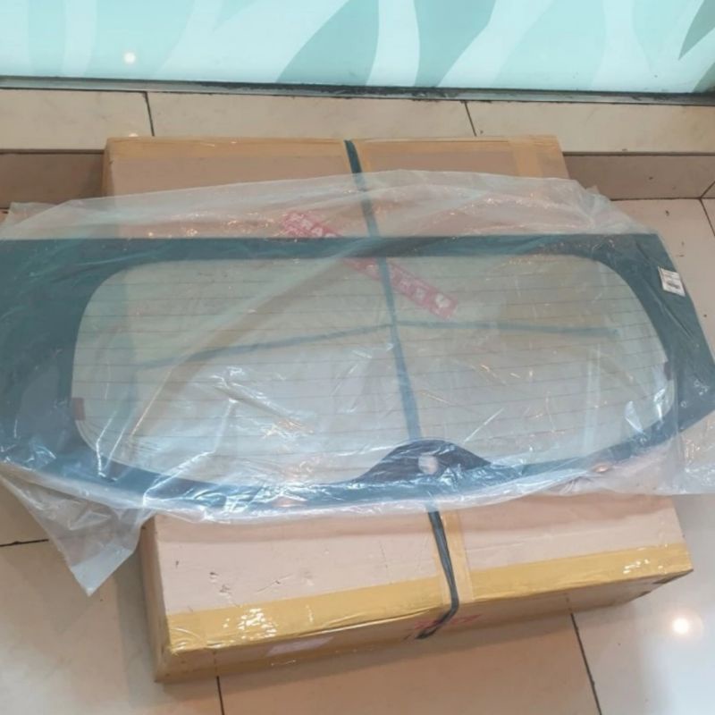 Kaca Bagasi Belakang Asli Mitsubishi Xpander Cross