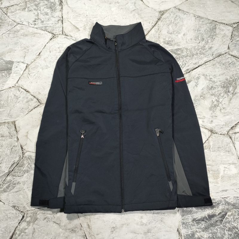 jaket gunung jaket outdoor activ