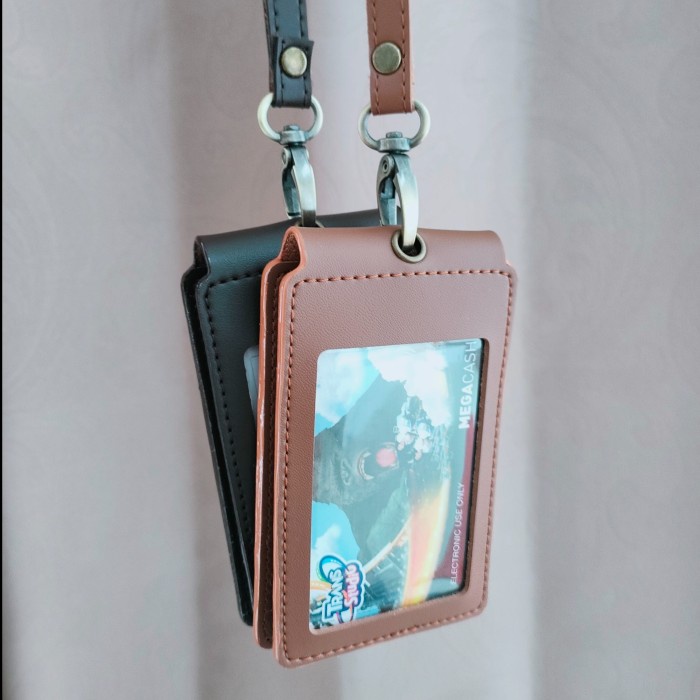 

NAME TAG ID CARD HOLDER KULIT LANYARD HARGA TERJANGKAU BERKUALITAS.