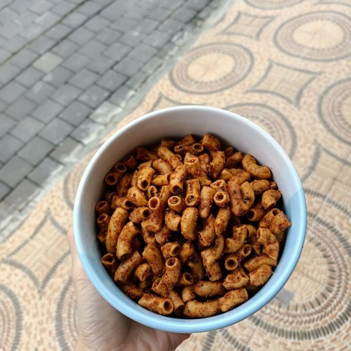

Kualitas terbaik] MAKARONI BANTET PEDAS DAUN JERUK 250 GRAM