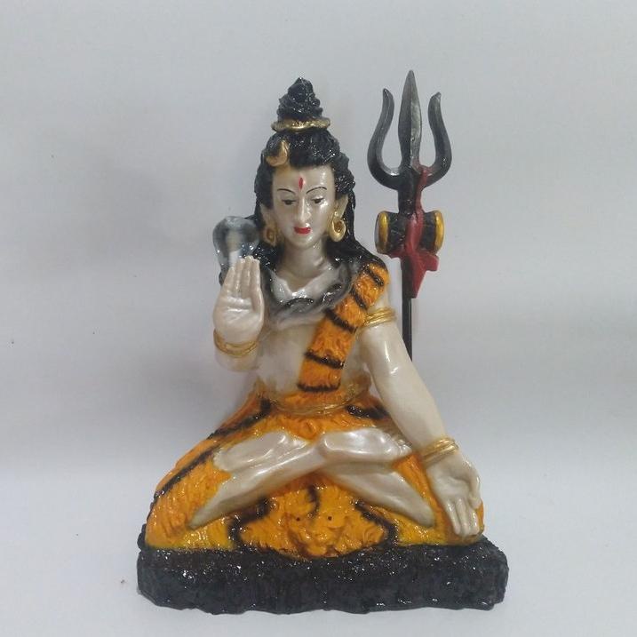 Patung Dewa Siwa duduk