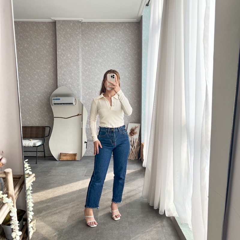 Crop Top Longsleeve V Kaos Crop Top Lengan Panjang Lola Knit Longsleeve