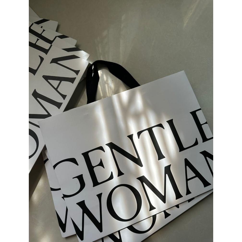 

Sale! GENTLEWOMAN PAPER BAG Murah