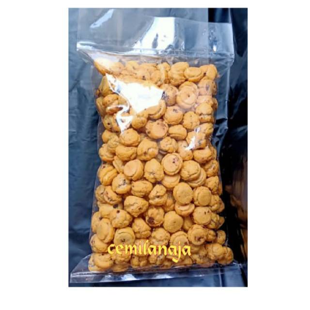 

Sna Kue Soes Kering 1Kg Cokelat Keju Kornet Vanilla Strawberry Soes Enak Sna