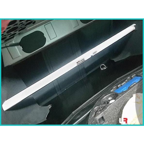 Aksesoris Stabiliser Strutbar ULTRA RACING Rearbar Mercedes Benz W203