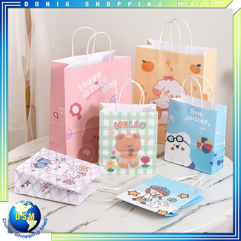 

DSM Paperbag Karakter Kartun Beruang Lucu Goodie Bag Motif Rabbit & Bear Tas Jinjing Serbaguna Bingkisan Hadiah Hampers Ulang Tahun Anak Kotak Souvenir Kantong Tentengan Bingkisan Paper Bag Kertas Mini Lucu Aesthetic