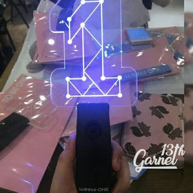 [READY STOCK] WANNA ONE OFFICIAL LIGHTSTICK