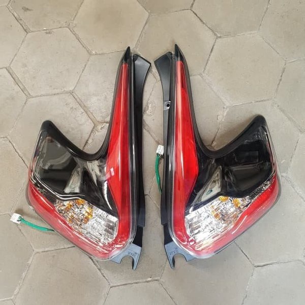 Stoplamp Stop Lamp Lampu Belakang Rem Nissan Juke Facelift Revolt Original Nissan
