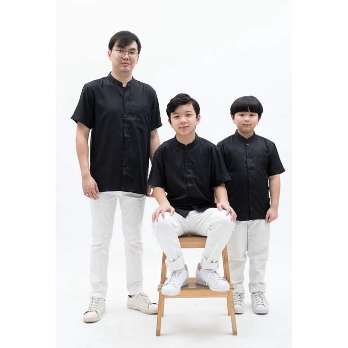 KEMEJA KERAH KOKO LENGAN PENDEK TOYOBO COUPLE ANAK-AYAH / WARNA HITAM