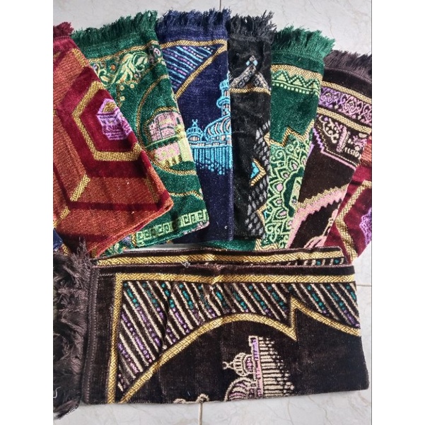 Sajadah alif harmoni Bulu timbul Turkiye tanggung 50×105 sajadah standar-+57x110 sajadah souvenir um