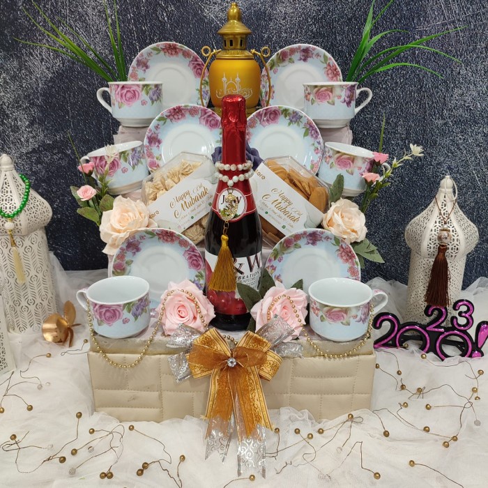 

yang dicari@@@@] Paket Dekorasi Lebaran Idul Fitri Hampers Parcel Hadiah Kue Kering 030