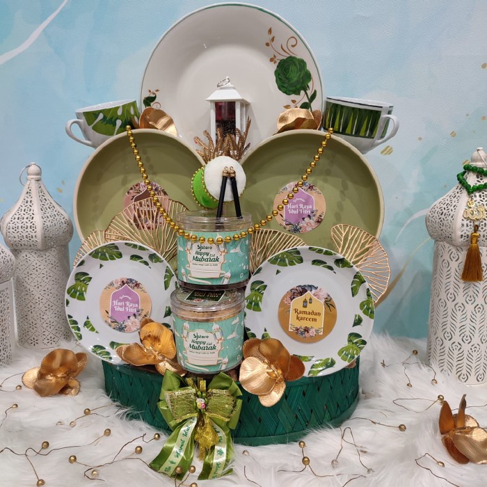 

Buruan serbu] Paket Dekorasi Lebaran Idul Fitri Hampers Parcel Hadiah Kue Kering 024