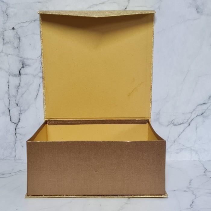 

Box Md 25X25X10 Kotak Kue Lapis / Hamper Lebaran Natal Imlek - Hijau 042