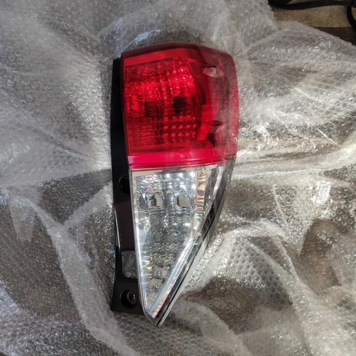Stoplamp Innova Reborn