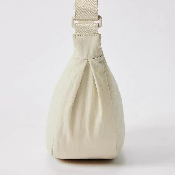 Desain yang Mengikuti Langkah-Langkah Anda. CODREADY Tas Wanita Tas Bahu Kanvas Tas Selempang Terbar