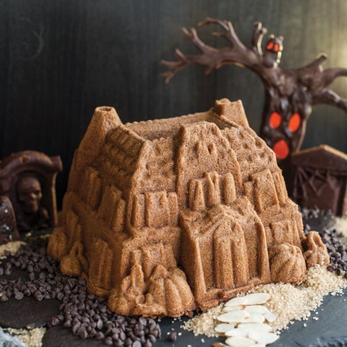 

[New Ori] Nordic Ware Haunted Manor Bundt Pan Loyang Kue Diskon
