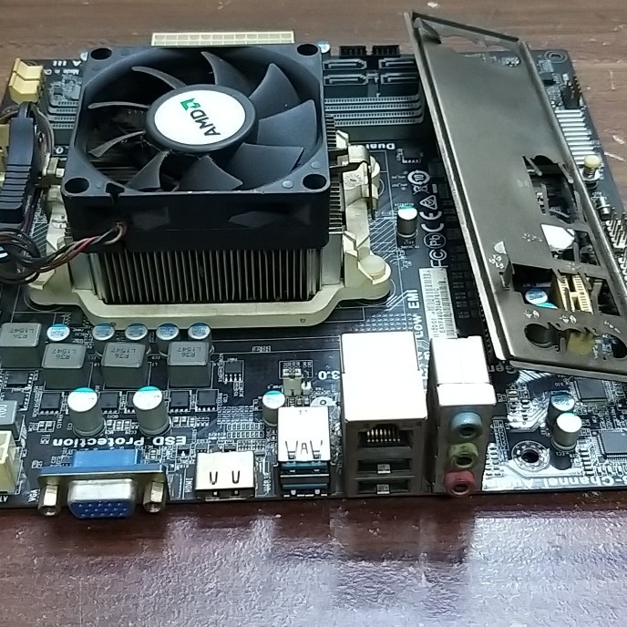 paket mobo amd fm2 A4-6300