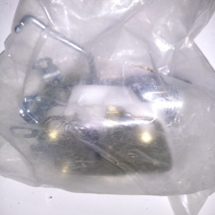 [Original] Door Lock Isuzu Panther Kotak Limited